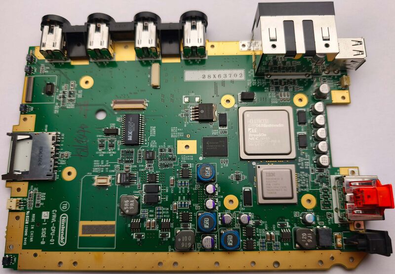 Datei:RVL-CPU-01 top.jpg